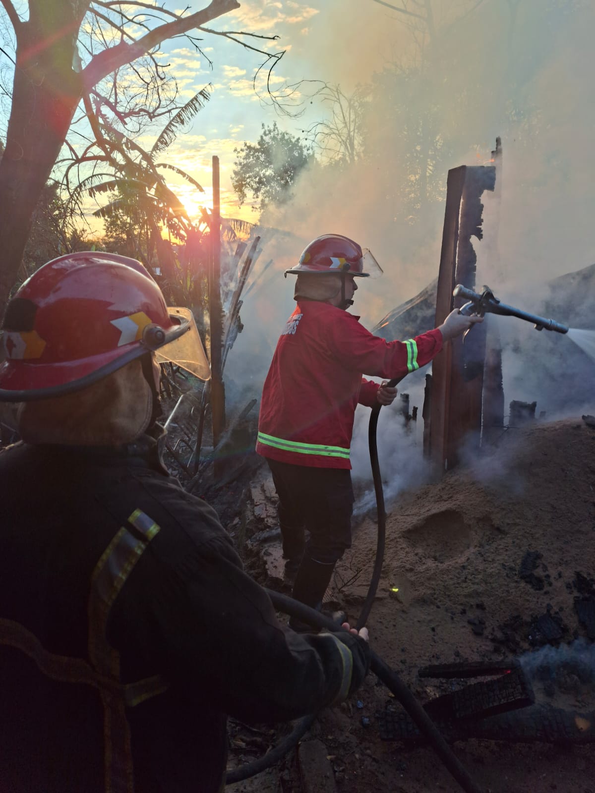 Un niño que manipulaba alcohol y un encendedor provocó un incendio en su casa de Oberá 3